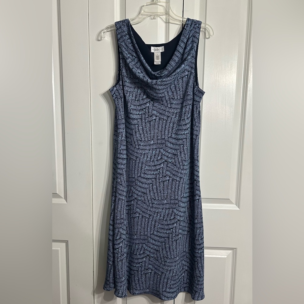 Villager A Liz Claiborne Con.  Women's Y2K  Sleeveless Dress Navy Chevron  Sz 14